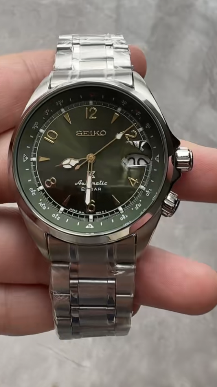 Seiko Prospex Green Dial Watch