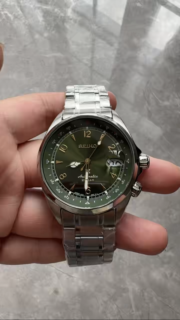 Seiko Prospex Green Dial Watch